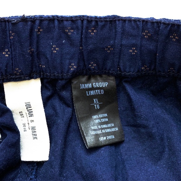 *NWOT Navy Blue Cotton Casual Bermuda Men’s Shorts - Picture 5 of 5